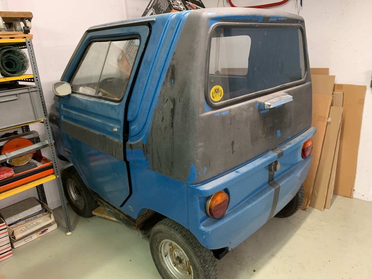 Der Zagato Zele beim Erwerb, in der heimischen Garage: Der Zagato Zele beim Erwerb, in der heimischen Garage