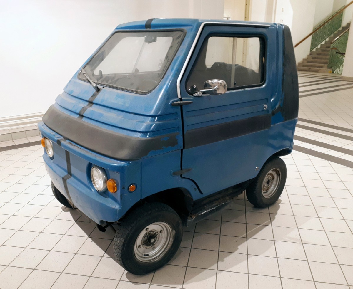 Der Zagato Zele bei der Anlieferung im Technischen Museum Wien: Der Zagato Zele bei der Anlieferung im Technischen Museum Wien